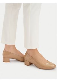 ecco - ECCO Czółenka Liva 25060301084 Beżowy. Kolor: beżowy. Materiał: skóra #4