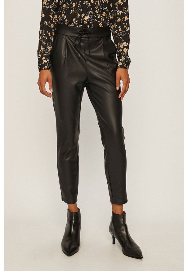 Vero Moda - Spodnie. Kolor: czarny. Materiał: materiał