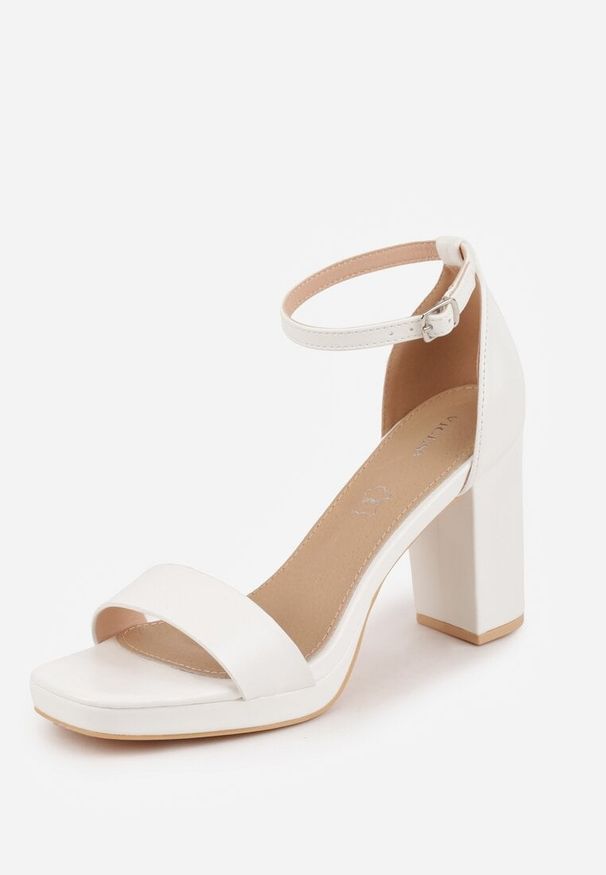 Renee - Białe Sandały VICES na Słupkowym Obcasie ze Skórzaną Wkładką Azimera. Okazja: na co dzień, na imprezę. Kolor: biały. Materiał: skóra. Sezon: lato. Obcas: na obcasie. Styl: casual. Wysokość obcasa: średni