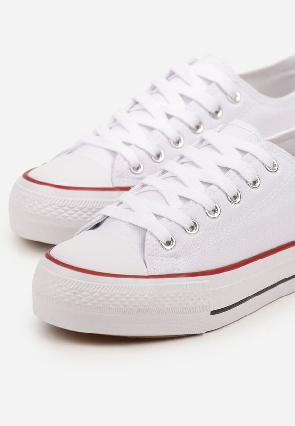Born2be - Biało-Czerwone Trampki Vices na Grubszej Podeszwie pod Kostkę Tilomea. Okazja: na co dzień. Zapięcie: sznurówki. Kolor: biały. Materiał: jeans. Styl: casual