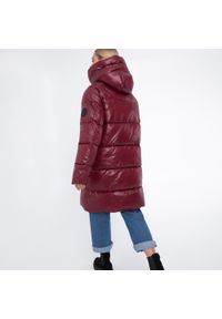 Wittchen - Damski płaszcz pikowany oversizowy czerwony. Kolor: czerwony. Materiał: nylon. Długość: długie. Styl: elegancki #6