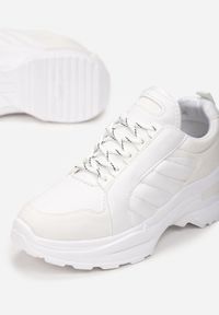 Renee - Białe Sneakersy Doreania. Wysokość cholewki: przed kostkę. Kolor: biały. Szerokość cholewki: normalna #3