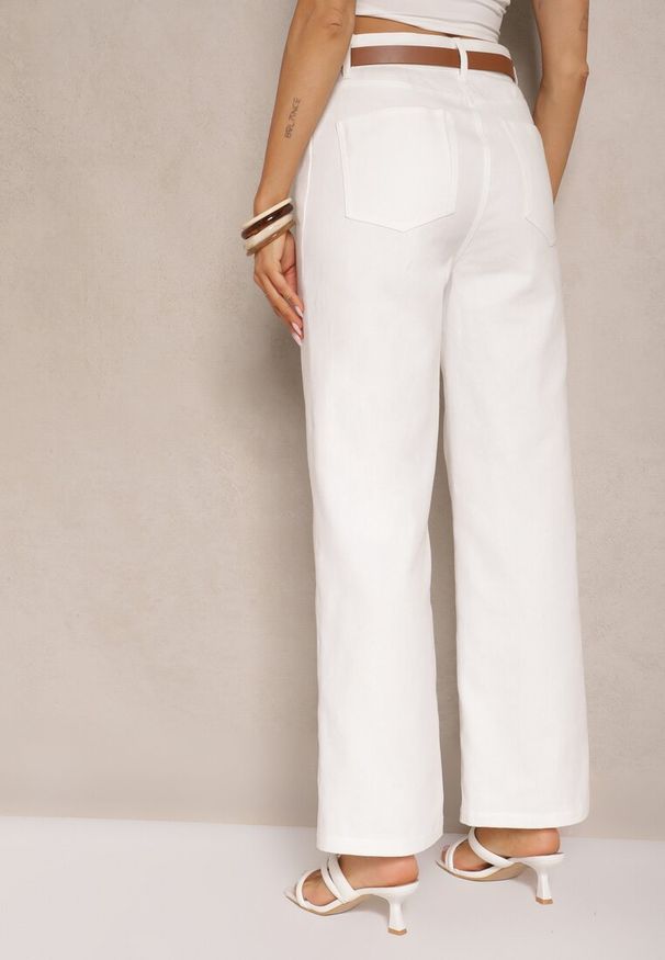 Renee - Białe Spodnie z Bawełny o Szerokim Kroju High Waist Ozdobione Paskiem Lavies. Stan: podwyższony. Kolor: biały. Materiał: bawełna. Wzór: aplikacja. Styl: elegancki