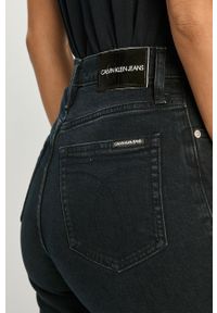 Calvin Klein Jeans - Jeansy. Stan: podwyższony. Kolor: niebieski. Wzór: gładki #5
