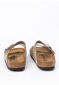 Birkenstock - Klapki damskie BIRKENSTOCK ARIZONA LEOI. Okazja: na co dzień, do pracy, na spacer. Kolor: brązowy. Styl: casual #3