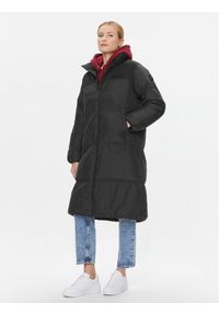 TOMMY HILFIGER - Tommy Hilfiger Płaszcz zimowy New York WW0WW39749 Czarny Relaxed Fit. Kolor: czarny. Materiał: syntetyk. Sezon: zima