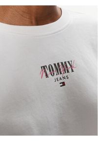 Tommy Jeans Bluza Essential Logo DW0DW17796 Biały Relaxed Fit. Kolor: biały. Materiał: syntetyk