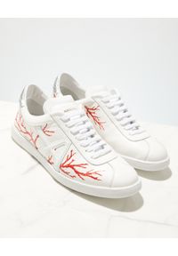 AQUAZZURA - Białe sneakersy The A Sneakers. Nosek buta: okrągły. Kolor: biały. Materiał: guma. Wzór: aplikacja. Obcas: na płaskiej podeszwie #7
