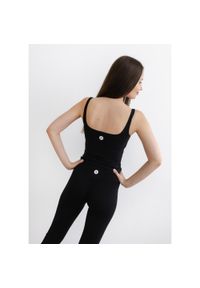 MOONHOLI - Top do ćwiczeń Moonholi Solara z ramiączkami. Kolor: czarny. Długość rękawa: na ramiączkach. Sport: joga i pilates #1