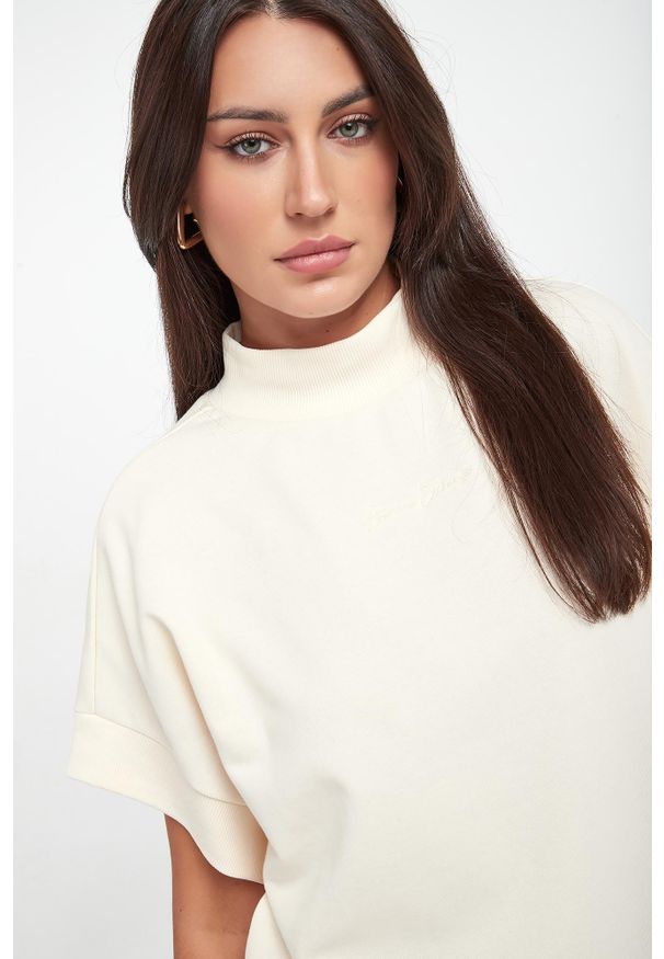Armani Exchange - Bluza damska z krótkim rękawem ARMANI EXCHANGE. Długość rękawa: krótki rękaw. Długość: krótkie
