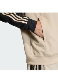 Adidas - adidas Bluza adicolor SST KE0114 Beżowy Regular Fit. Kolor: beżowy. Materiał: syntetyk #3