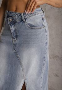 Renee - Niebieska Spódnica z Jeansu z Bawełną High Waist o Asymetrycznym Kroju Vikisla. Stan: podwyższony. Kolor: niebieski. Materiał: bawełna, jeans #2