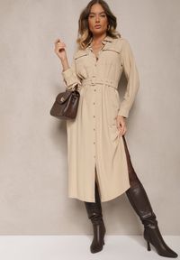 Renee - Beżowa Sukienka Koszulowa o Rozkloszowanym Kroju z Paskiem i Kieszeniami z Klapami Rinnisa. Okazja: na imprezę. Kolor: beżowy. Typ sukienki: koszulowe. Styl: elegancki