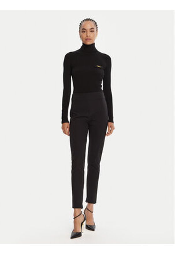 Elisabetta Franchi Golf MK-11B-56E2-V290 Czarny Slim Fit. Typ kołnierza: golf. Kolor: czarny. Materiał: syntetyk