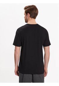 skechers - Skechers T-Shirt Latitude MTS368 Czarny Regular Fit. Kolor: czarny. Materiał: bawełna #5