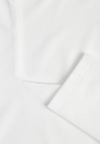 Born2be - Biała Elastyczna Bluzka z Kwadratowym Dekoltem z Wiskozą Doriore. Okazja: na co dzień. Typ kołnierza: dekolt kwadratowy. Kolor: biały. Materiał: wiskoza. Styl: elegancki, klasyczny, casual #4