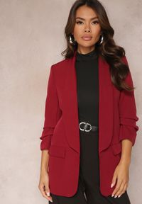 Renee - Bordowa Marynarka Rhenona. Kolor: czerwony. Materiał: satyna, koronka. Wzór: jednolity. Styl: klasyczny, elegancki