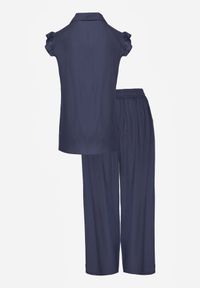 Born2be - Granatowy Komplet z Wiskozą Szerokie Spodnie i Bluzka z Kołnierzykiem Nautiviane. Kolekcja: plus size. Kolor: niebieski. Materiał: wiskoza. Wzór: gładki #6