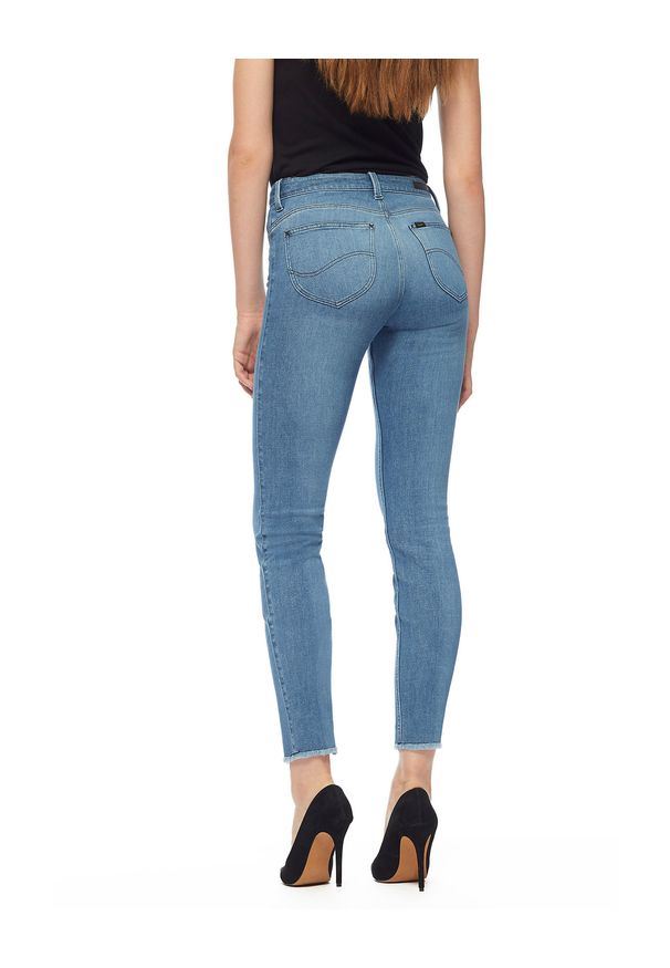 Lee - SPODNIE DAMSKIE LEE ELLY CROPPED RAW HEM BODY OPTIX SUNDOWN BLEACH L32RQYYC 112107695