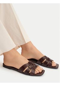 Gino Rossi - GINO ROSSI Klapki C-WS1190-01 Brązowy. Kolor: brązowy. Materiał: skóra #5