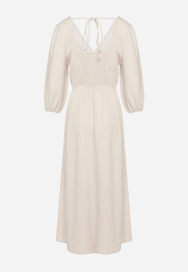 Born2be - Beżowa Rozkloszowana Bawełniana Sukienka Boho z Wiązaniem i Gumką w Talii Lawla. Okazja: na co dzień. Typ kołnierza: dekolt w kształcie V. Kolor: beżowy. Materiał: bawełna. Typ sukienki: rozkloszowane. Styl: boho