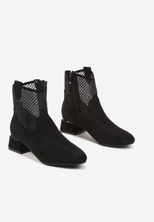 Born2be - Czarne Botki Vices na Obcasie z Siateczkową Cholewką Deonelle. Okazja: na co dzień. Kolor: czarny. Materiał: jeans. Szerokość cholewki: normalna. Wzór: aplikacja. Obcas: na obcasie. Styl: elegancki, casual. Wysokość obcasa: średni