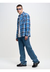 Big-Star - Koszula męska z linii Authentic w kratę niebieska Kilarsi 402. Typ kołnierza: kołnierzyk klasyczny. Kolor: niebieski. Materiał: jeans, materiał, bawełna. Długość rękawa: długi rękaw. Długość: długie. Sezon: lato. Styl: klasyczny #6