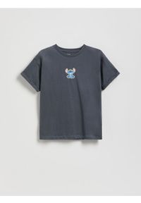 Reserved - T-shirt ze świecącym nadrukiem - ciemnoszary. Kolor: szary. Materiał: bawełna. Wzór: nadruk #1