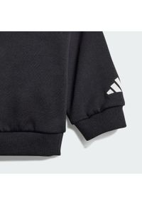 Adidas - Dres Mercedes - Amg Petronas Formula One Team Dna Baby Long Sleeve. Okazja: na uczelnię. Kolor: czarny, biały, wielokolorowy. Materiał: dresówka. Styl: młodzieżowy, sportowy