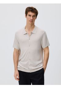 Reserved - Rozpinany sweter - beżowy. Kolor: beżowy. Materiał: wiskoza, dzianina