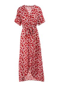 Born2be - Czerwona Sukienka Achanie. Typ kołnierza: dekolt w serek. Kolor: czerwony. Materiał: wiskoza, materiał. Długość rękawa: krótki rękaw. Typ sukienki: asymetryczne, kopertowe. Długość: maxi #4