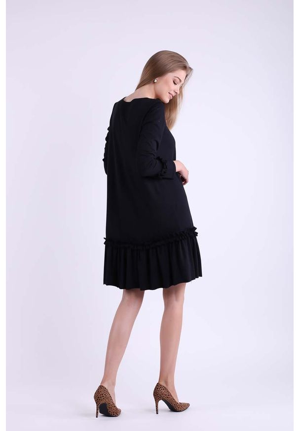 Nommo - Czarna Subtelna Sukienka z Obniżoną Talią. Kolor: czarny. Materiał: poliester, bawełna