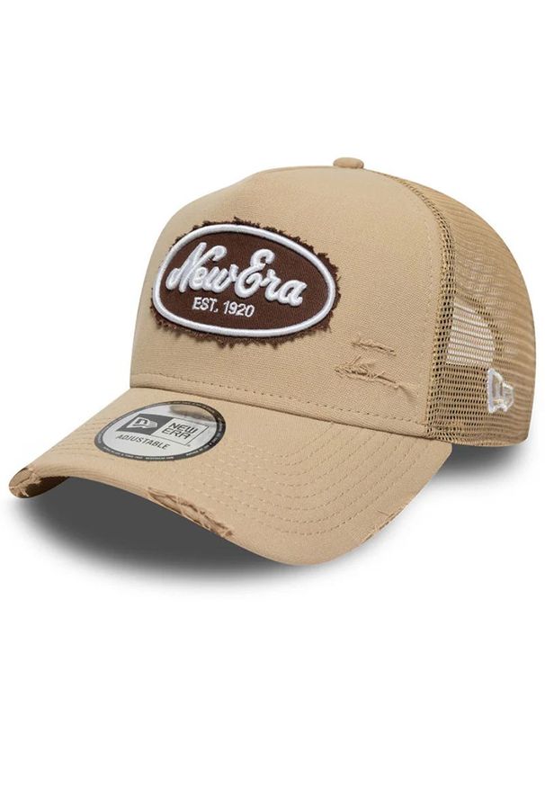 Czapka unisex New Era 9FORTY Oval Canvas Distress Trucker 60771805 - beżowa. Kolor: beżowy. Materiał: poliester, bawełna, materiał. Wzór: aplikacja, haft