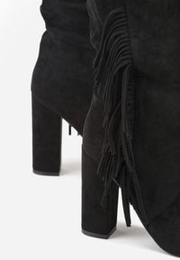 Born2be - Czarne Botki w Stylu Kowbojek na Obcasie Ozdobione Frędzlami Reitania. Okazja: na co dzień. Kolor: czarny. Materiał: jeans. Wzór: aplikacja. Obcas: na obcasie. Styl: klasyczny, casual. Wysokość obcasa: średni #2