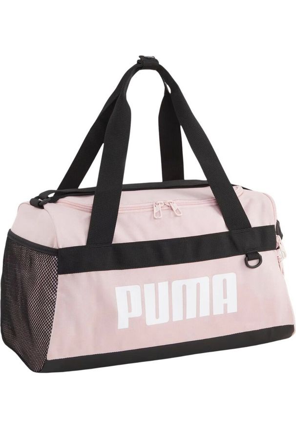 Puma Torba sportowa treningowa podróżna na siłownie Puma Challenger Duffel XS jasny róż 79529 10. Kolor: różowy. Sport: fitness