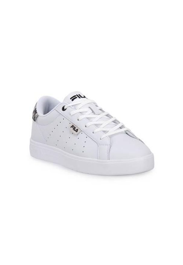 Buty do chodzenia damskie Fila Lusso White. Zapięcie: sznurówki. Kolor: biały. Materiał: guma, syntetyk, materiał. Szerokość cholewki: normalna. Sport: turystyka piesza