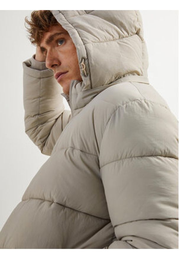 Selected Homme Kurtka zimowa Cooper 16089959 Beżowy Regular Fit. Kolor: beżowy. Materiał: syntetyk. Sezon: zima