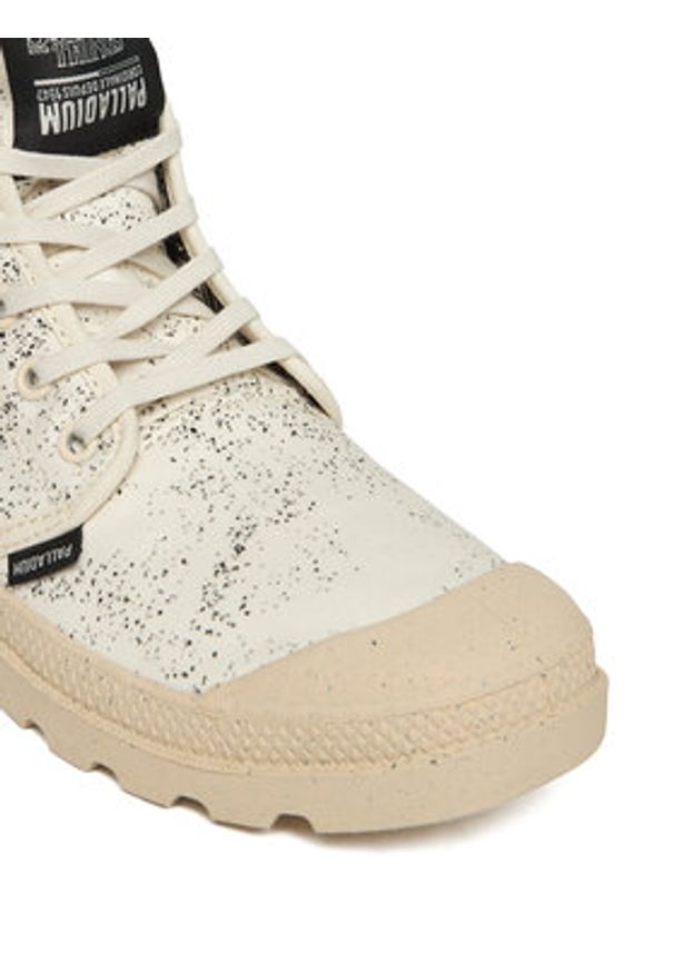 Palladium Trapery Pampa Demodog 74497-180-M Biały. Kolor: biały. Materiał: materiał