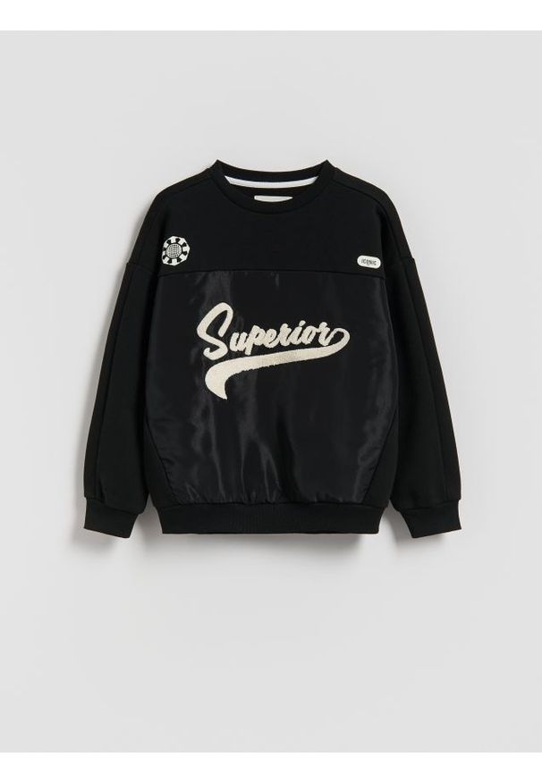 Reserved - Bluza z aplikacją - czarny. Kolor: czarny. Materiał: dzianina, bawełna. Wzór: aplikacja