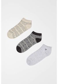 MOODO - 3 pack skarpetek stopek. Materiał: elastan, bawełna, włókno, poliester. Wzór: kropki, paski #1
