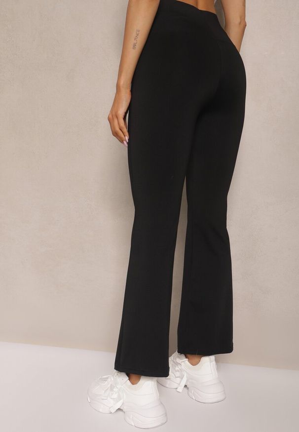 Renee - Czarne Legginsy High Waist o Fasonie Flare Nallirea. Okazja: na co dzień. Stan: podwyższony. Kolor: czarny. Styl: casual, elegancki