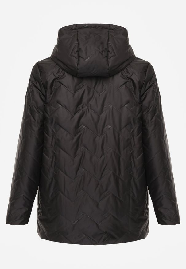 Born2be - Czarna Przejściolwa Pikowana Kurtka z Odpinanym Kapturem Nevistta. Okazja: na spacer, na co dzień, do pracy. Kolekcja: plus size. Kolor: czarny. Materiał: poliester, jeans. Styl: casual, elegancki