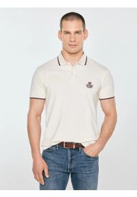 Big-Star - koszulka męska polo perłowa seller 103. Typ kołnierza: polo. Kolor: kremowy. Materiał: dresówka, bawełna, jeans, dzianina. Wzór: haft. Styl: klasyczny, elegancki #1