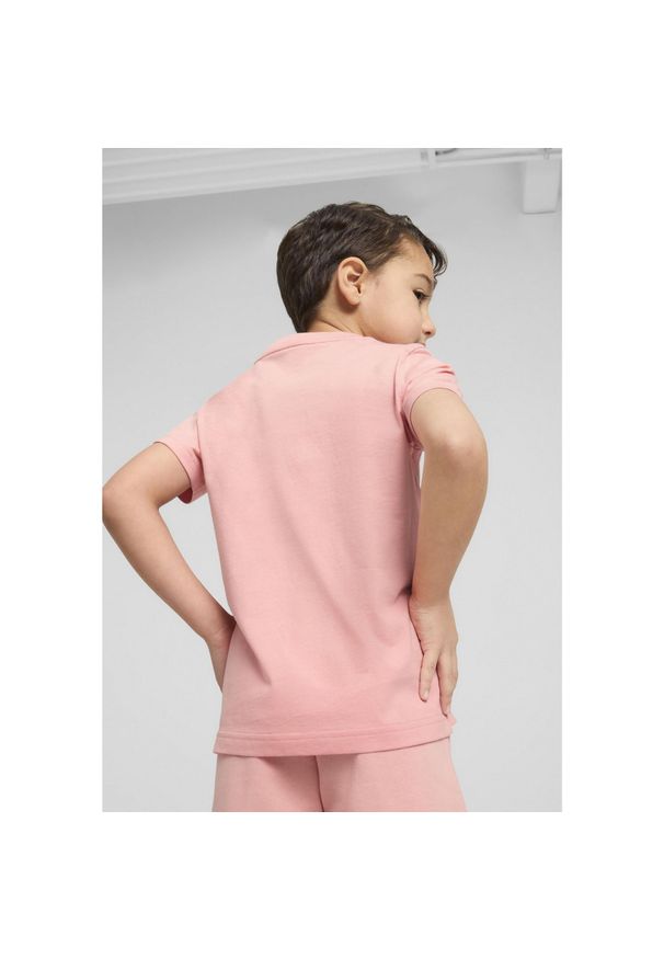 Puma - Dziecięca koszulka ESS z logo No. 1 PUMA Pink Fruit. Kolor: różowy. Materiał: guma. Wzór: nadruk