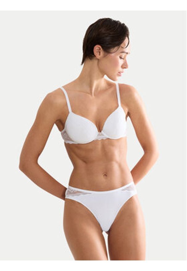 Triumph Biustonosz z fiszbiną Comfort Allure 10226435 Biały. Kolor: biały. Materiał: syntetyk