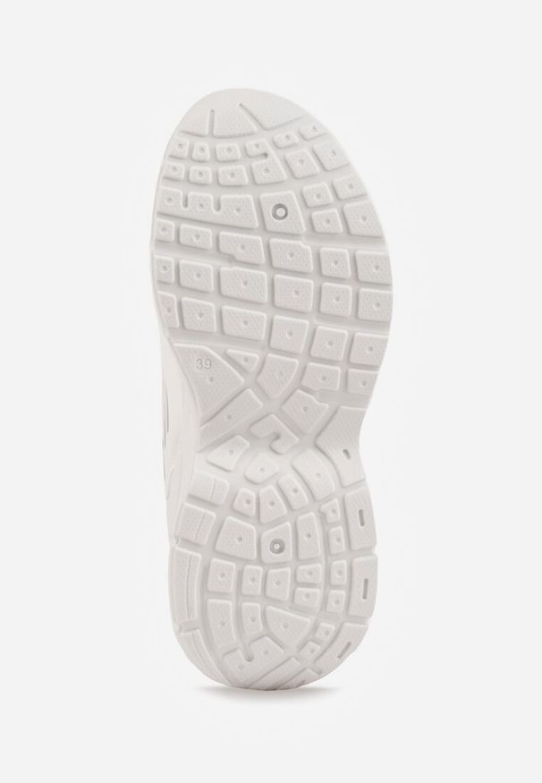 Renee - Biało-Srebrne Sneakersy Vices na Platformie Ozdobione Tłoczeniem Natiselle. Okazja: na co dzień. Kolor: biały. Materiał: jeans. Wzór: aplikacja. Obcas: na platformie