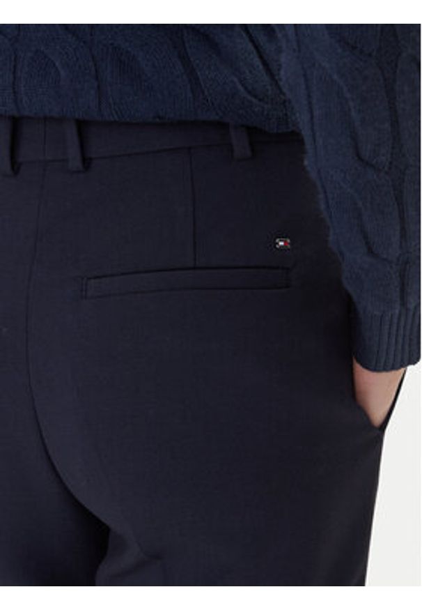 TOMMY HILFIGER - Tommy Hilfiger Spodnie materiałowe WW0WW48355 Granatowy Straight Fit. Kolor: niebieski. Materiał: syntetyk