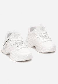 Renee - Białe Sneakersy na Grubej Podeszwie Lisande. Kolor: biały #5