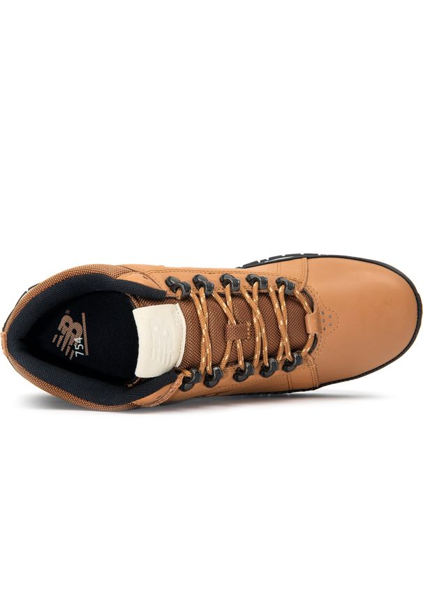 Buty zimowe męskie New Balance H754TB - brązowe. Okazja: na co dzień. Kolor: brązowy. Materiał: skóra. Szerokość cholewki: normalna. Sezon: zima