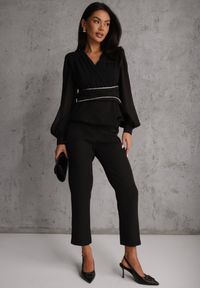 Renee - Czarna Bluzka VICES w Kopertowym Stylu z Luźnymi Transparentnymi Rękawami i Dekoltem V Inge. Okazja: na co dzień. Kolor: czarny. Materiał: jeans. Styl: casual, elegancki #2